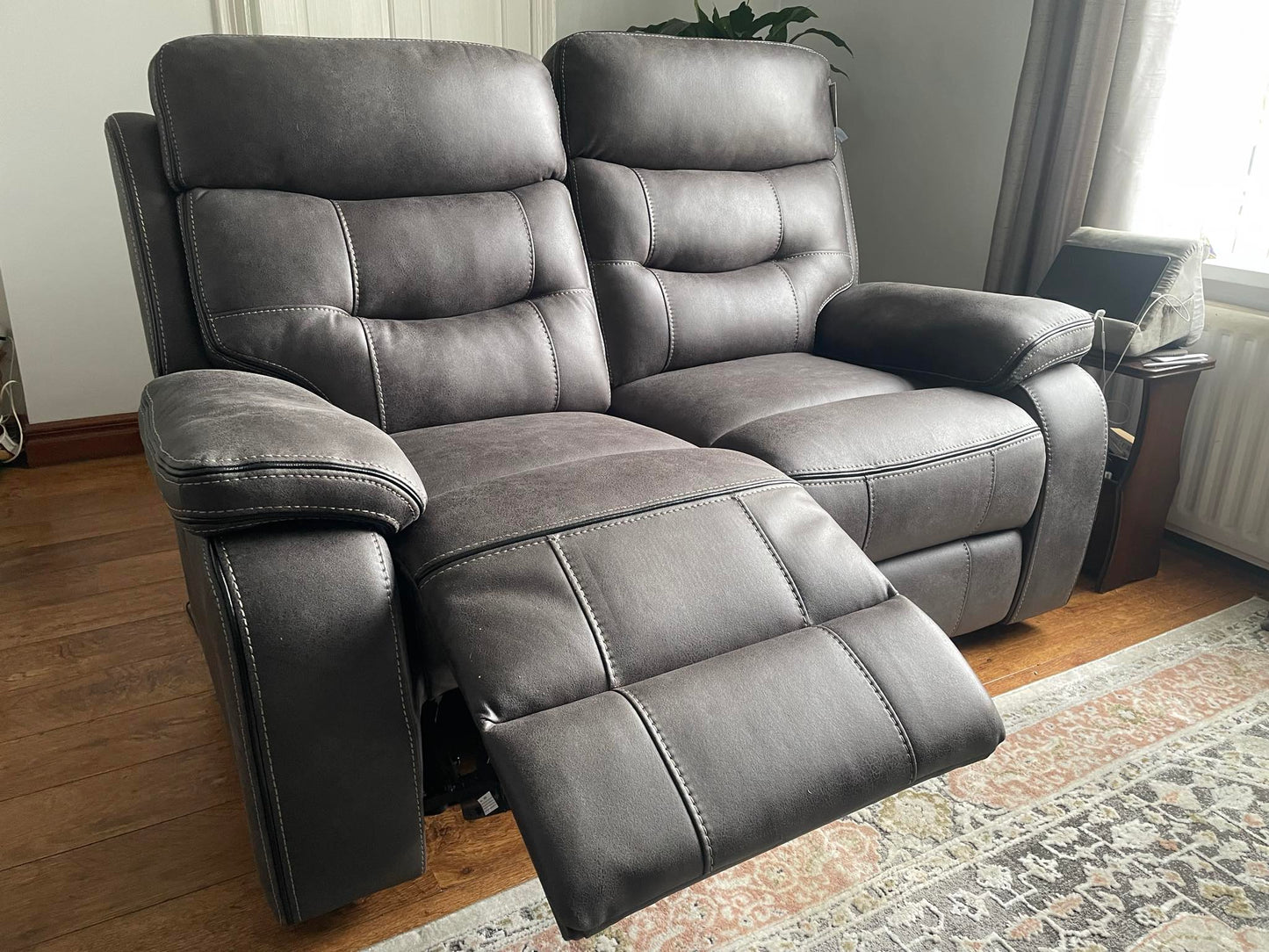 Gabrielle Recliner sofa in endurance fabric